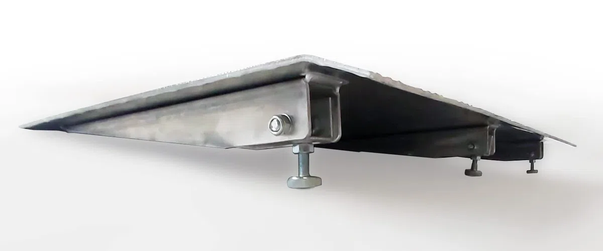 Rampe de Seuil 300kg Rigide pour Fauteuil Roulant Chargement Plateforme Hauteur Variable Réglable Surface Antidérapante Aluminium Anodisé 1TR90